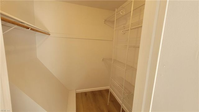 115 Heather Way Apt H, Yorktown, VA 23693