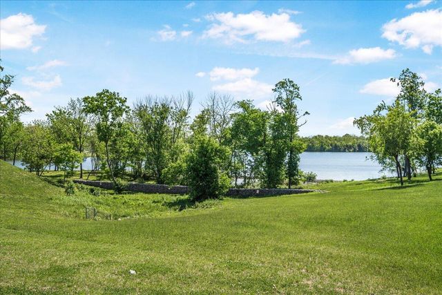 281 Squires Circle, Lexington, KY 40515