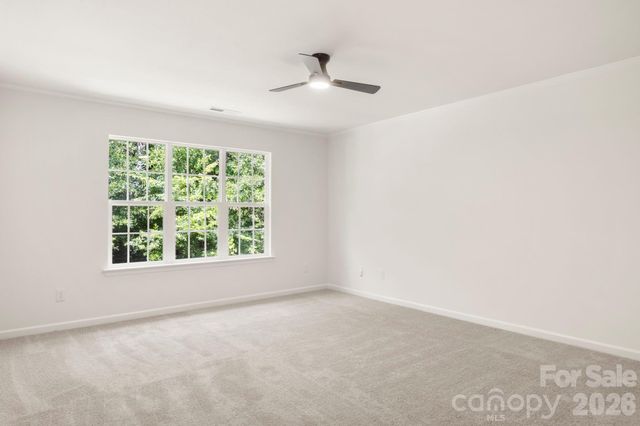 12519 Wandering Brook Drive, Charlotte, NC 28273