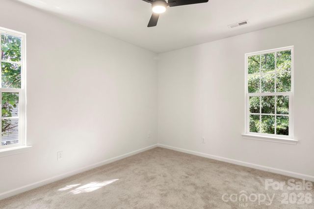 12519 Wandering Brook Drive, Charlotte, NC 28273