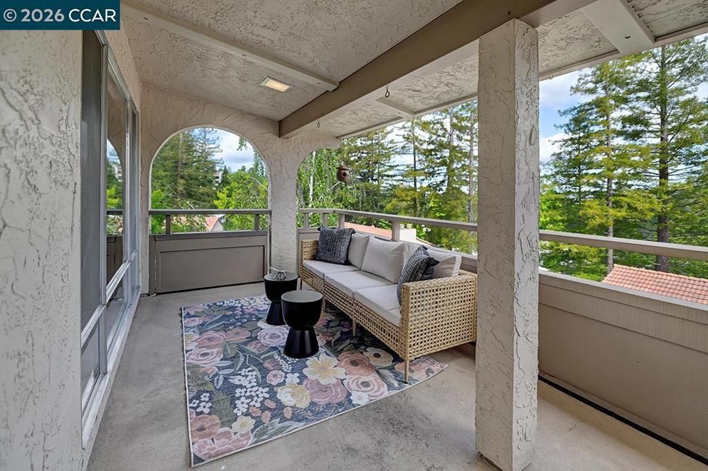 Image 16 of property listing at 1129 Avenida Sevilla 4C, Walnut Creek, CA 94595