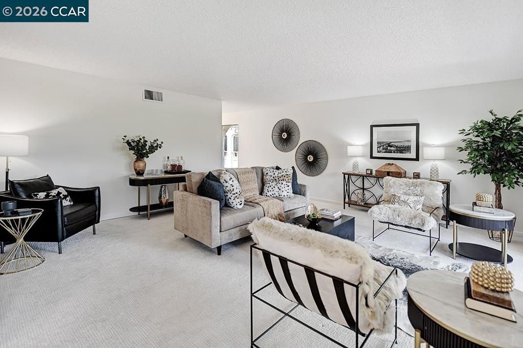 Image 24 of property listing at 1129 Avenida Sevilla 4C, Walnut Creek, CA 94595