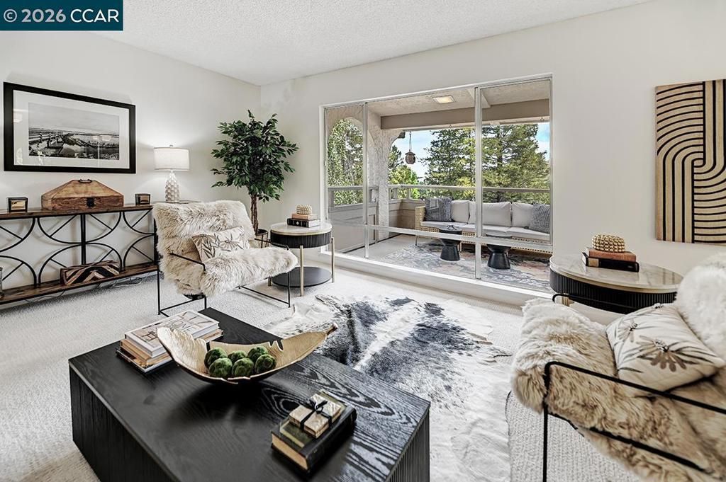 Image 25 of property listing at 1129 Avenida Sevilla 4C, Walnut Creek, CA 94595