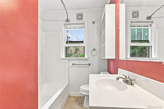 26171 Center Drive, Kittredge, CO 80457