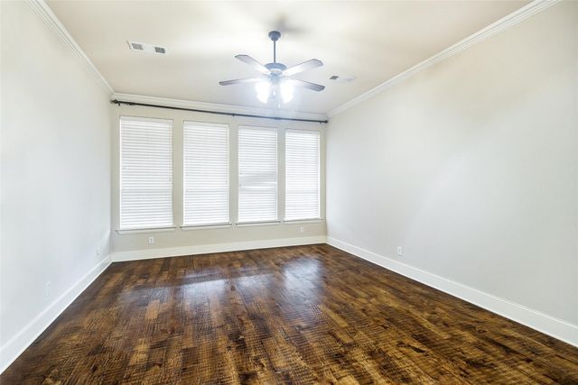 2016 Magic Mantle Drive, Lewisville, TX 75056