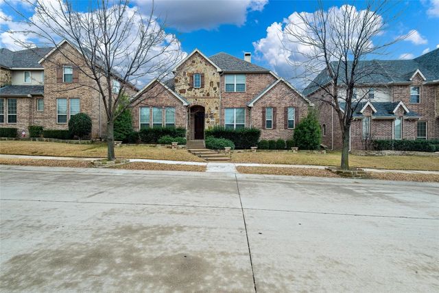 2016 Magic Mantle Drive, Lewisville, TX 75056