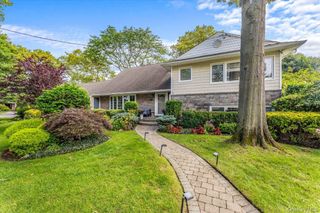 616 Woodmere Boulevard, Woodmere, NY 11598