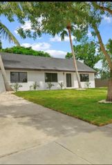 20620 SW 120th Pl, Miami, FL 33177
