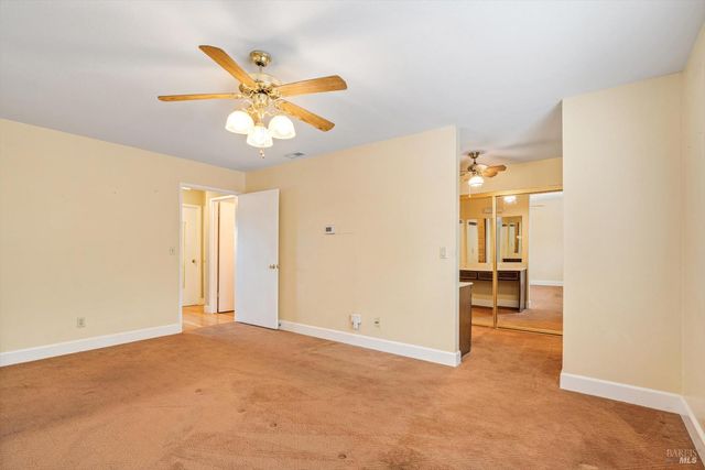 1569 Trellis Ln, Petaluma, CA 94954