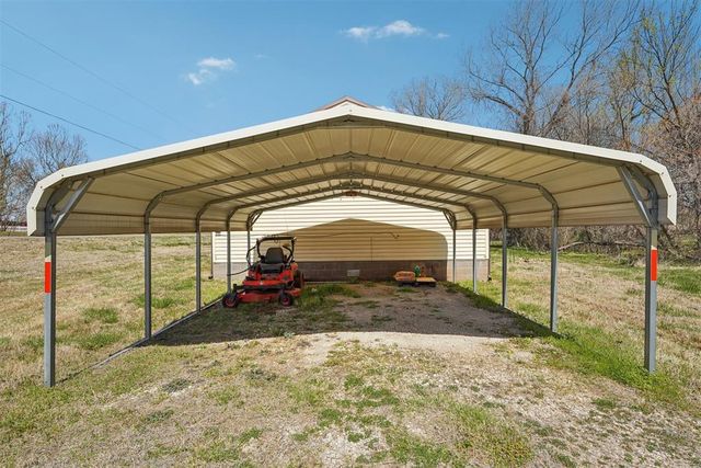 2400 County Road 1216, Blanchard, OK 73010