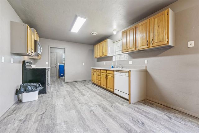 2400 County Road 1216, Blanchard, OK 73010