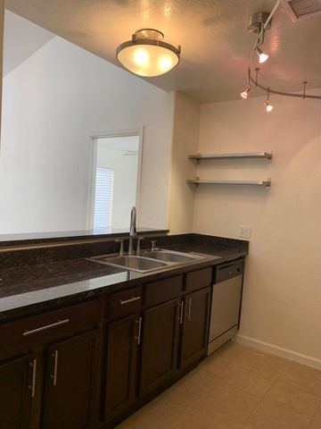 14145 N 92nd Street Unit 2056, Scottsdale, AZ 85260