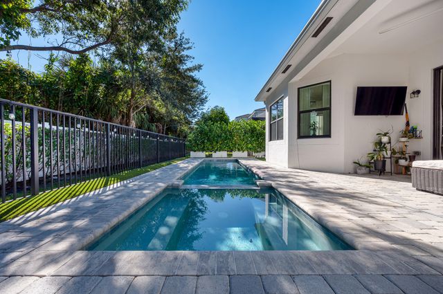 7284 Estero Drive, Lake Worth, FL 33463