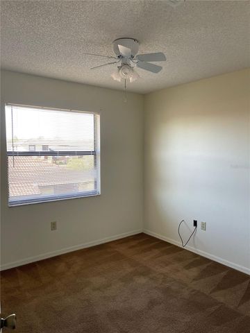 467 HUNTER CIRCLE, Kissimmee, FL 34758