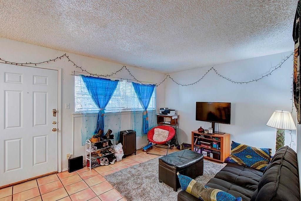 803 W 28th ST 201, Austin, TX 78705