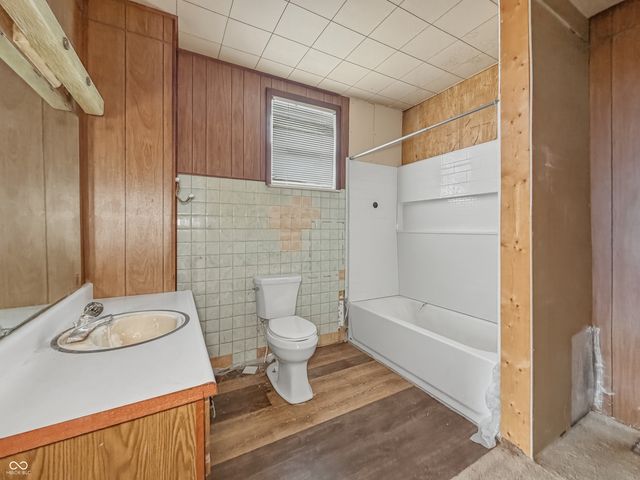 204 E Pennsylvania Street, Shelbyville, IN 46176