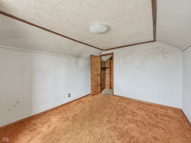 204 E Pennsylvania Street, Shelbyville, IN 46176