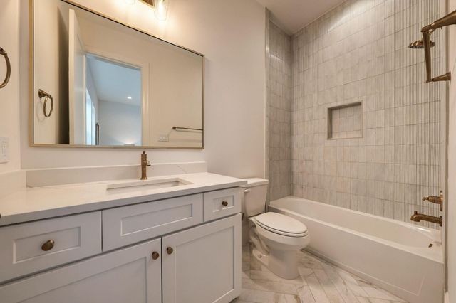 607 W 27th Street, Houston, TX 77008
