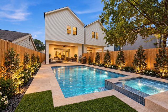 607 W 27th Street, Houston, TX 77008