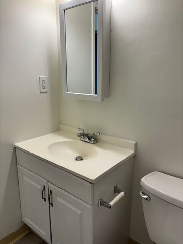 308 Quarry St 501, Quincy, MA 02169