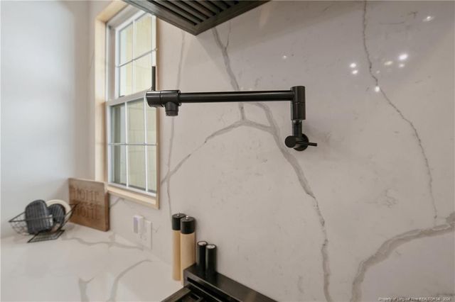 1208 Goodview Ave, Fayetteville, NC 28305