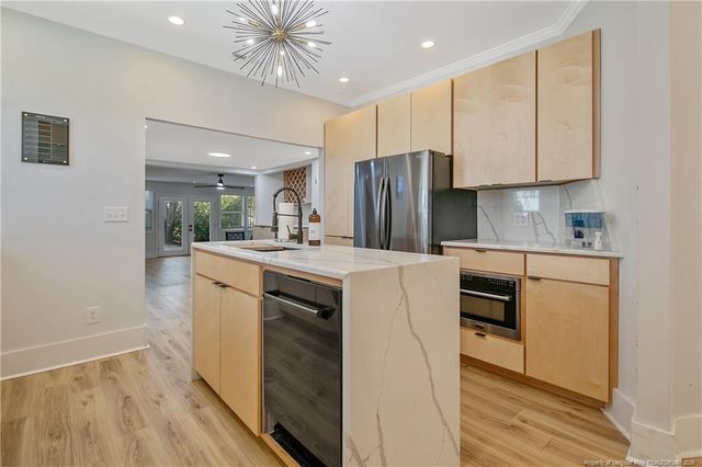 1208 Goodview Ave, Fayetteville, NC 28305