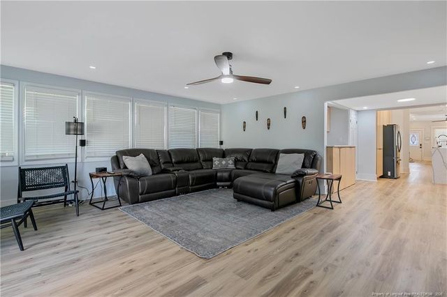 1208 Goodview Ave, Fayetteville, NC 28305