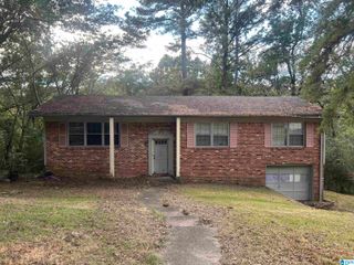 1622 5TH STREET NW, Center Point, AL 35215