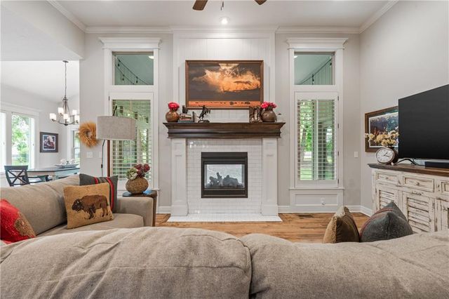 10736 S Palisade Street, Olathe, KS 66061