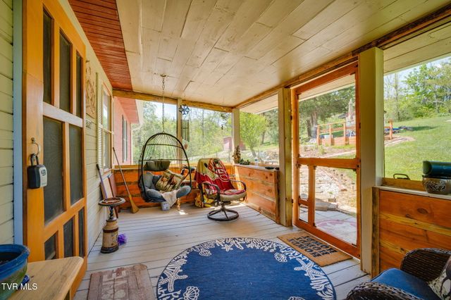 111 Clinch Valley Road, Eidson, TN 37731