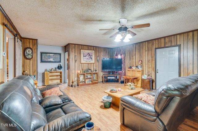 111 Clinch Valley Road, Eidson, TN 37731