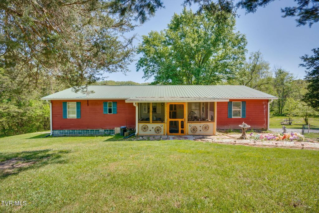 111 Clinch Valley Road, Eidson, TN 37731