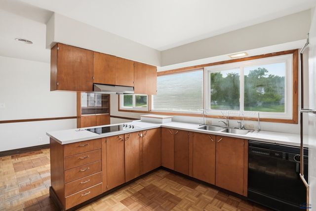 2004 9TH AVE, Rapid City, SD 57701