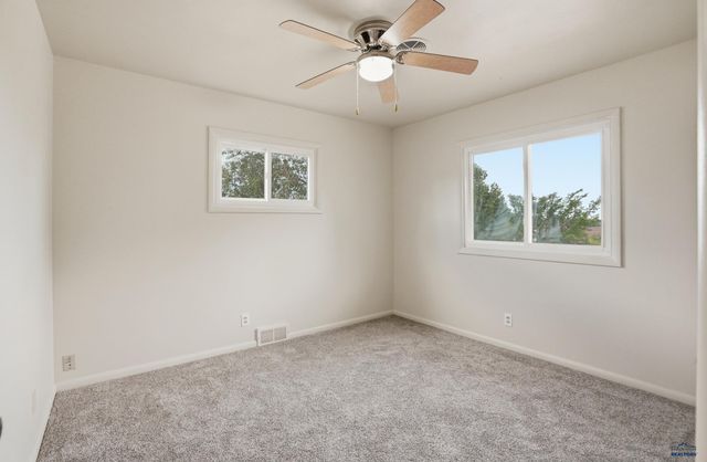 2004 9TH AVE, Rapid City, SD 57701