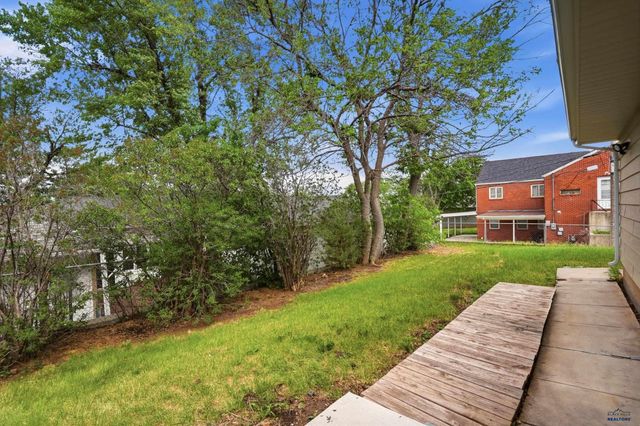 2004 9TH AVE, Rapid City, SD 57701