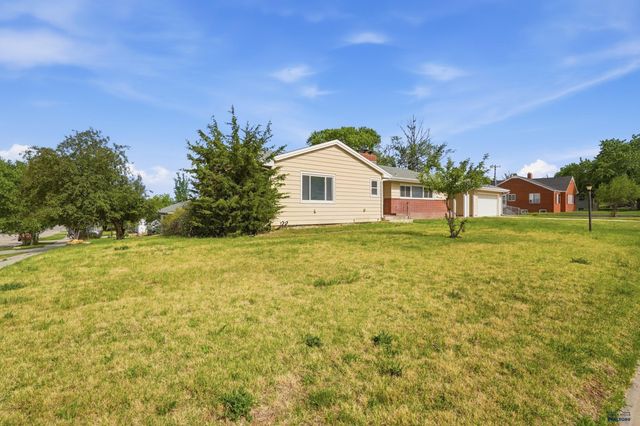 2004 9TH AVE, Rapid City, SD 57701