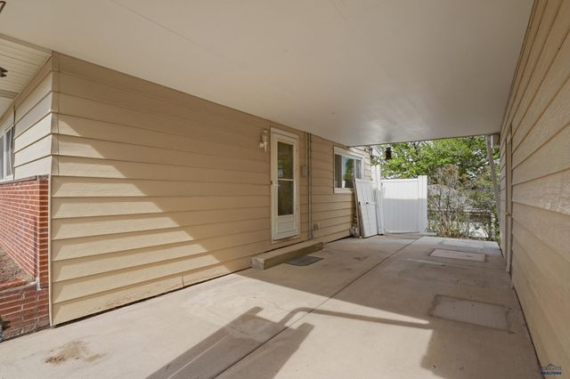 2004 9TH AVE, Rapid City, SD 57701