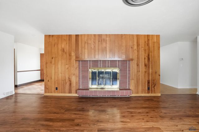 2004 9TH AVE, Rapid City, SD 57701