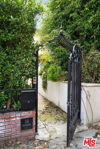 34 Buccaneer Street 1A, Marina Del Rey, CA 90292