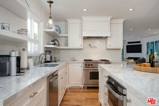 34 Buccaneer Street 1A, Marina Del Rey, CA 90292