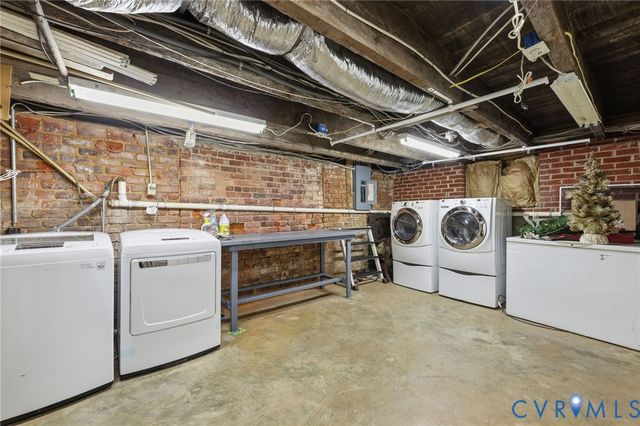 3355 Duke Rd, Powhatan, VA 23139