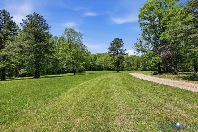 3355 Duke Rd, Powhatan, VA 23139