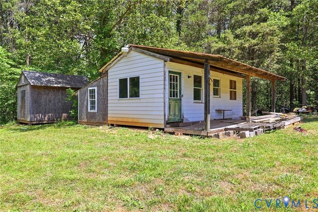 3355 Duke Rd, Powhatan, VA 23139