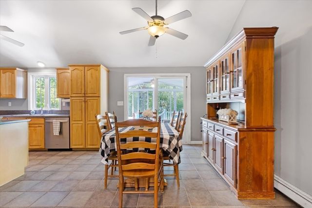 38 Hereford Ln, East Bridgewater, MA 02333