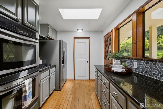10146 Banner Road SE, Olalla, WA 98359
