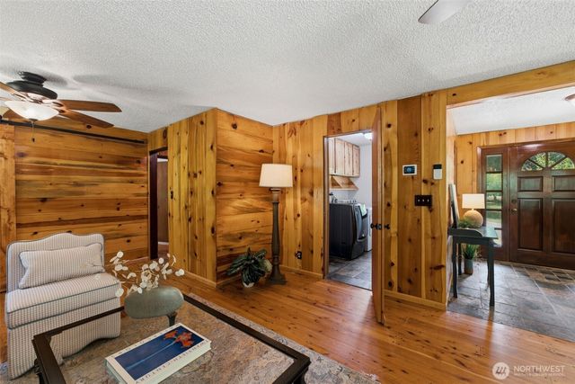 10146 Banner Road SE, Olalla, WA 98359