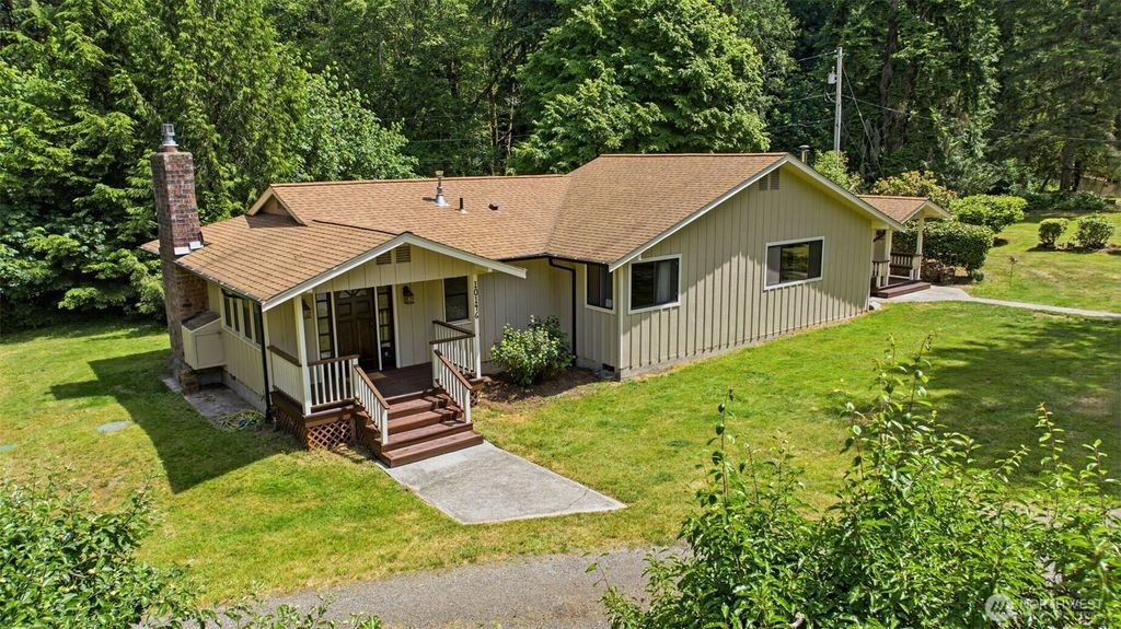 10146 Banner Road SE, Olalla, WA 98359