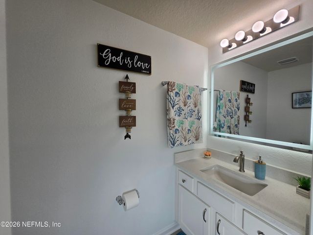 358 ARALIA Lane, Jacksonville, FL 32216