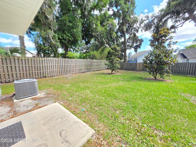 358 ARALIA Lane, Jacksonville, FL 32216