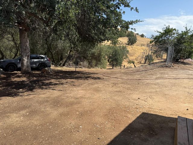 1248 Crane Lane, Yokuts Valley, CA 93675